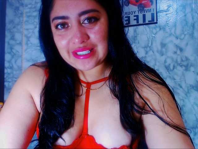 Live sex webcam photo for briana-kisses #268663340