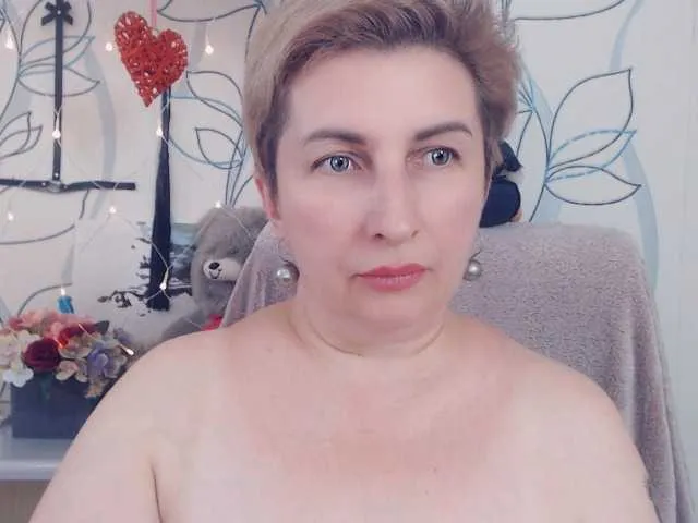 Live sex webcam photo for DepravedMadam #268685852