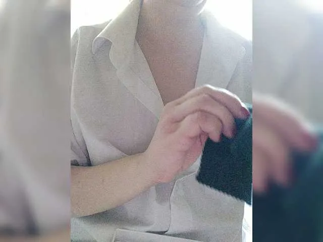 Live sex webcam photo for volturi66- #268685233