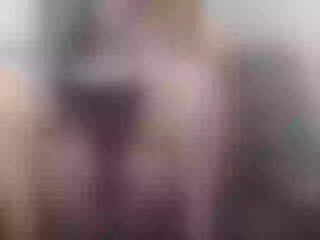 Live sex webcam photo for EmilyMeyer #268675312