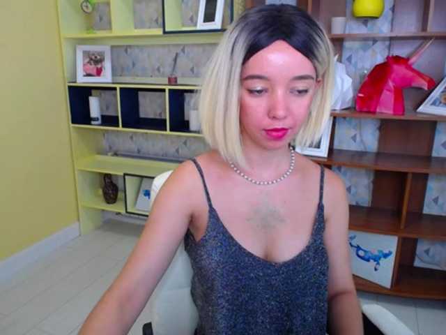 Live sex webcam photo for OutOfControl #268686105