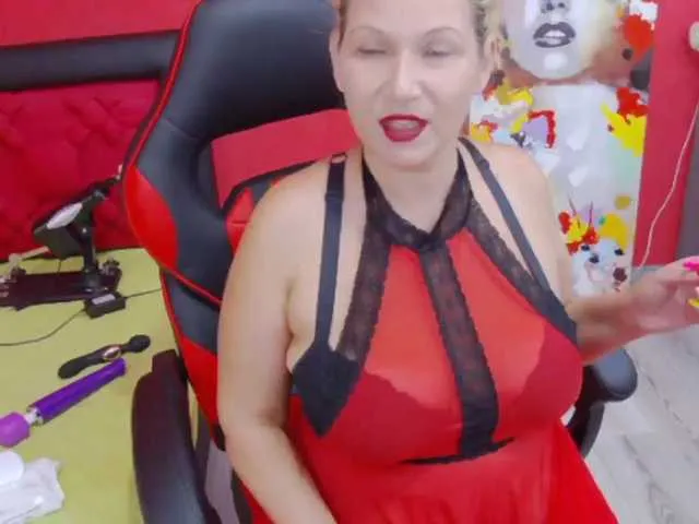 Live sex webcam photo for Lisabigtits #268685700