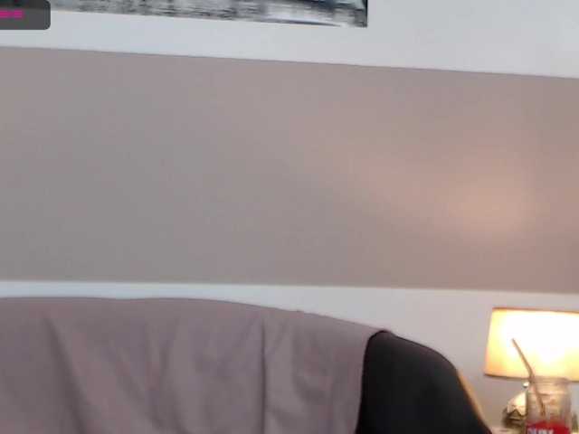 Live sex webcam photo for Roselyn25 #268681319