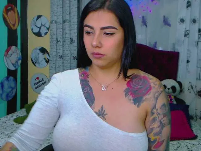 Live sex webcam photo for SofiInk #268686169