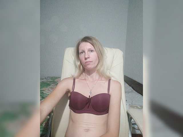 Live sex webcam photo for Brain5explo #268675788