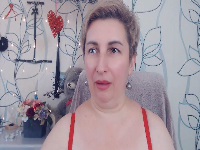 Live sex webcam photo for DepravedMadam #268682072