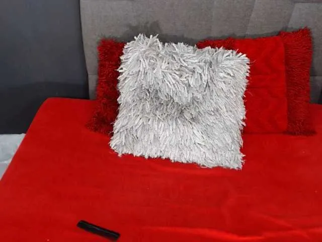 Live sex webcam photo for Elisa-love69 #268681467