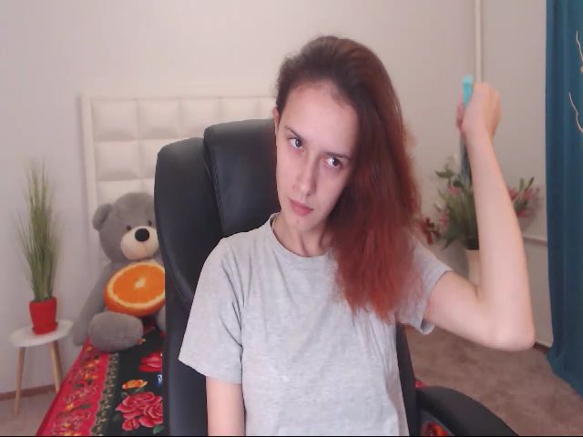 Live sex webcam photo for IrisNichols #268694263