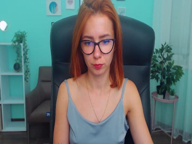 Live sex webcam photo for MircellaGrey #268678185
