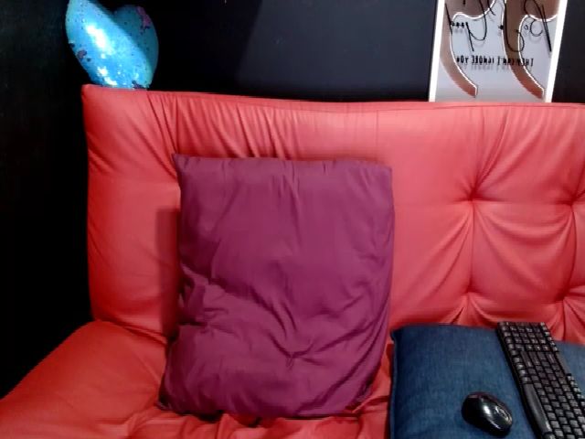 Live sex webcam photo for Ebonyindian69 #268676869