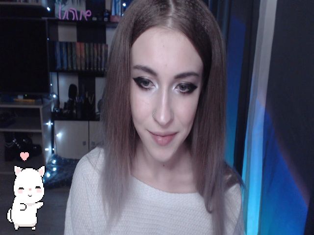 Live sex webcam photo for Your_Ellie #268678974
