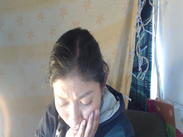 Live sex webcam photo for CHILENITAHOT #268695832