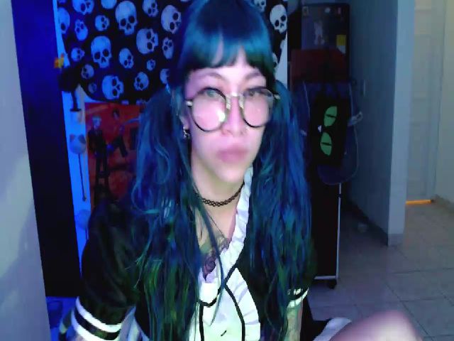 Live sex webcam photo for umaru_michae #268682250