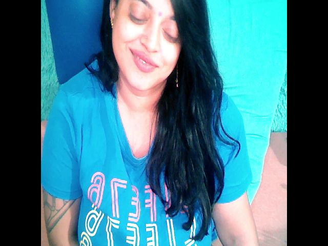 Live sex webcam photo for Sexyval4u #268684073