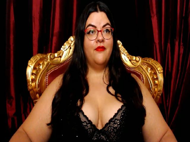 Live sex webcam photo for MissLillyBBW #268693264