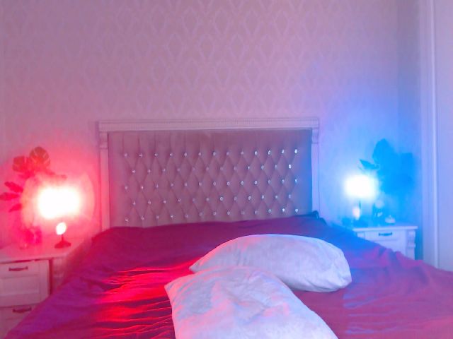 Live sex webcam photo for Sarah_Pink #268684812