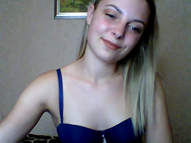 Live sex webcam photo for BreeAngel #268690171