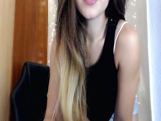 Live sex webcam photo for Dream_Dalia #268689684