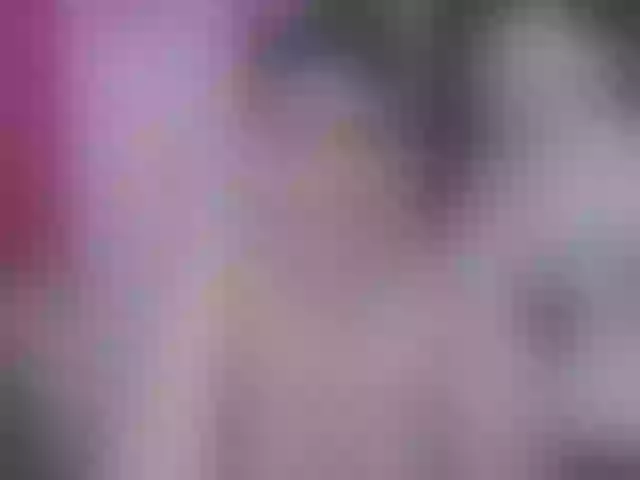Live sex webcam photo for hanna-queen21 #268675756