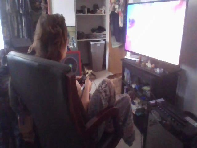 Live sex webcam photo for LadyMercurrii #268693741