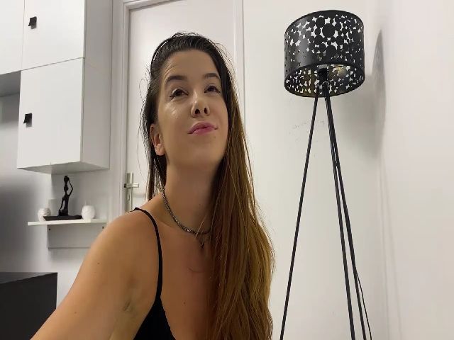 Live sex webcam photo for LadyDBoo #268695084