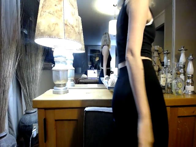 Live sex webcam photo for Perse_phone #268677359