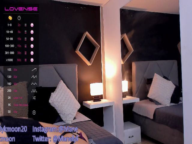 Live sex webcam photo for Manelyk_m #268689364