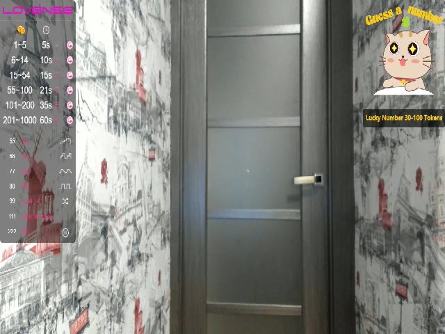 Live sex webcam photo for SweetsLover #268693426