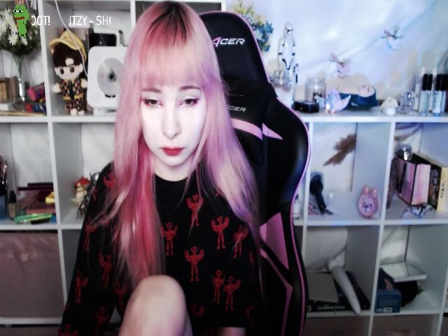 Live sex webcam photo for AkiraHartyX #268688978