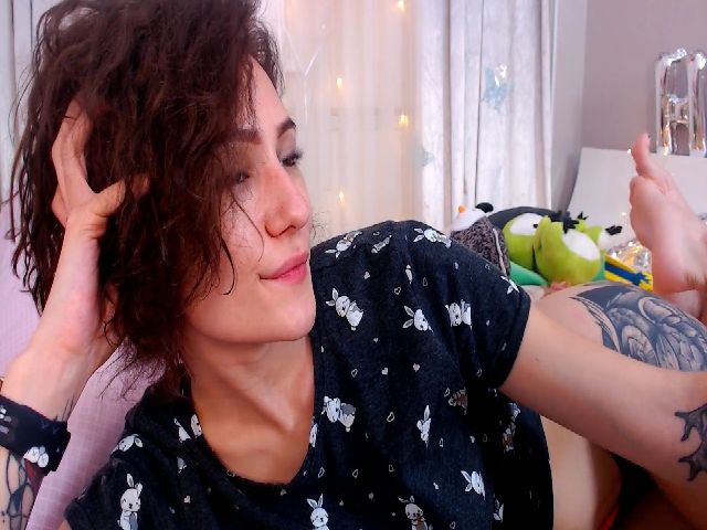 Live sex webcam photo for vnllyugourtt #268684838