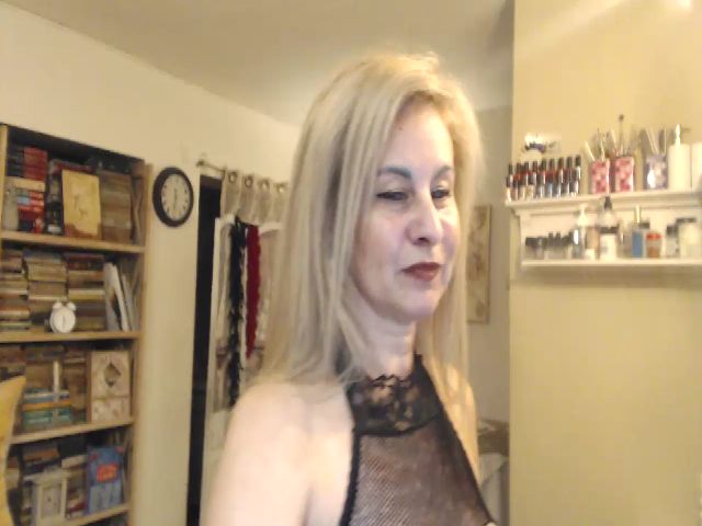 Live sex webcam photo for CHARISS #268694714