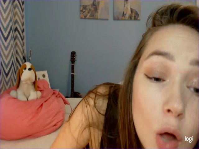 Live sex webcam photo for EvaSweetKiss #268678830