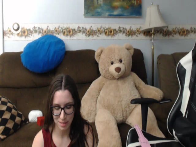 Live sex webcam photo for ShyCutieKiki #268677393