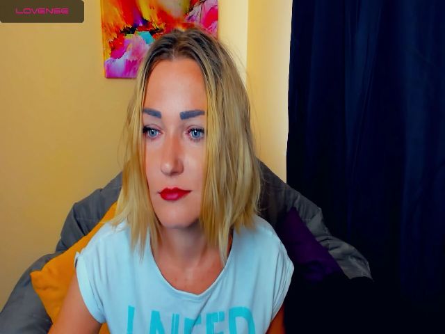 Live sex webcam photo for SecretDream #268681707