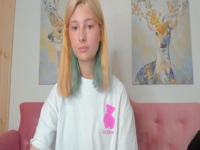 Live sex webcam photo for Harperallgood #268677256