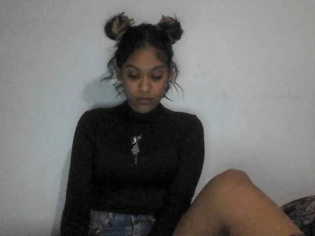 Live sex webcam photo for Jamaicanbabe #288012905