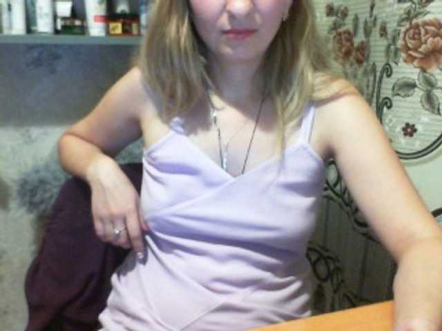 Live sex webcam photo for RuslanaFlower #268713909