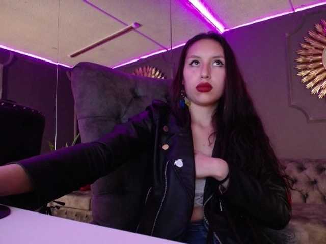 Live sex webcam photo for Cheerryll #287995584