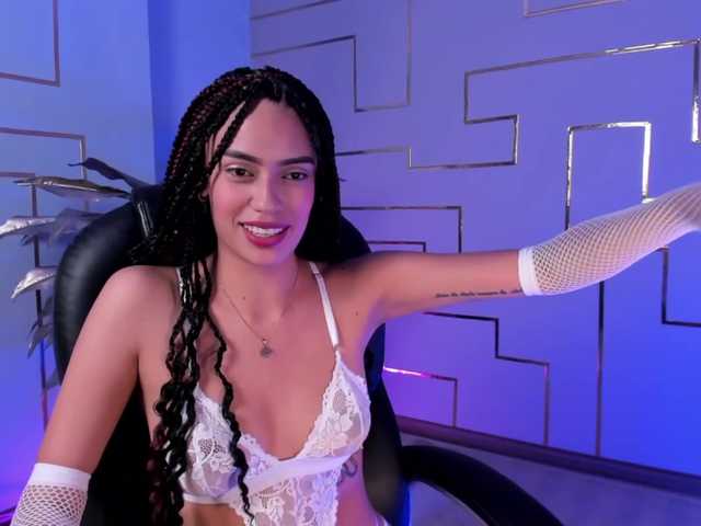 Live sex webcam photo for MayaRivera #268704157