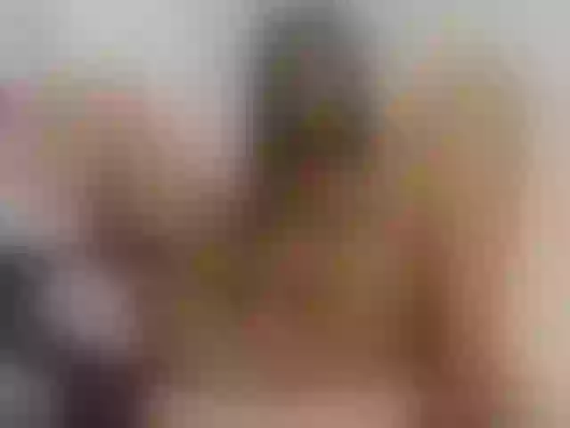 Live sex webcam photo for Arianass #268708044