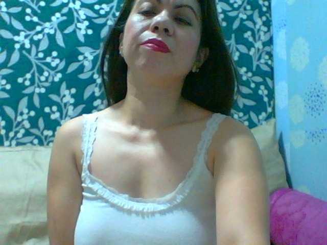 Live sex webcam photo for Scarletteb #268698139