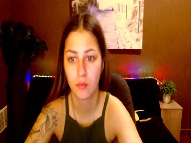 Live sex webcam photo for MsDream_ #268703935