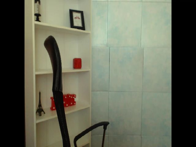 Live sex webcam photo for SshyTeen #268706146