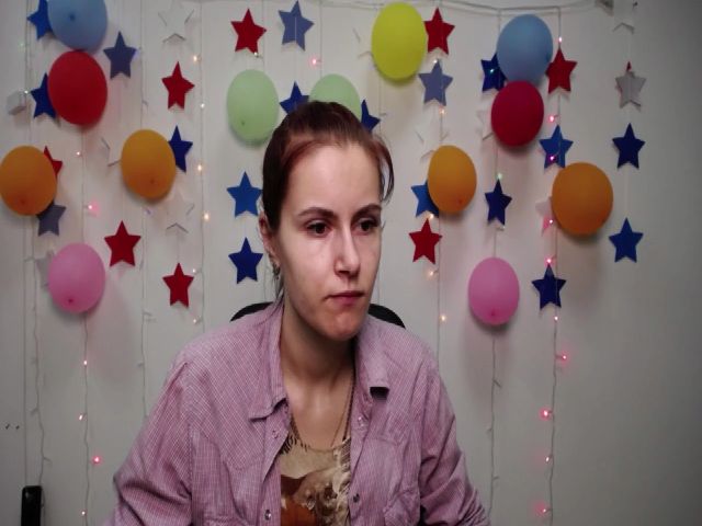 Live sex webcam photo for MollyTravis #268704356