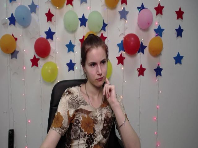 Live sex webcam photo for MollyTravis #268712123