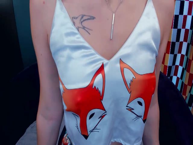 Live sex webcam photo for PrincessLilu #268700019