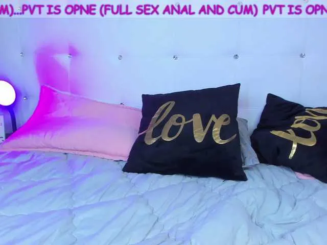 Live sex webcam photo for Morganyjhonss #268707826