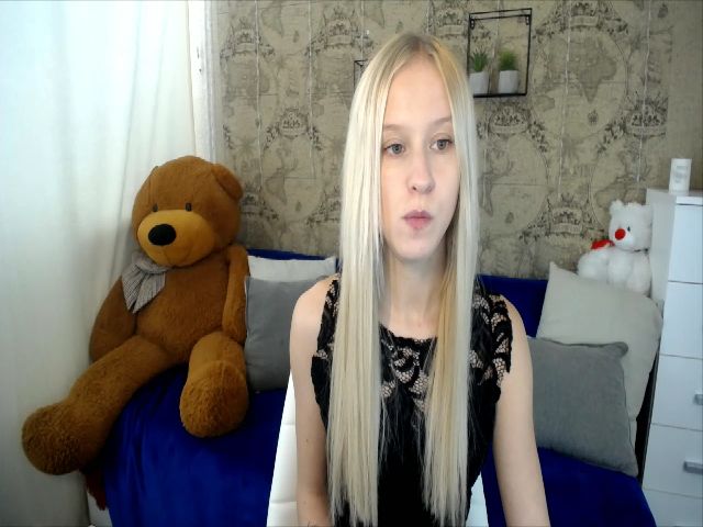 Live sex webcam photo for Tery_Hether #268707588