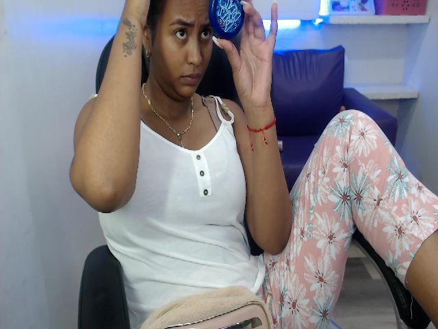 Live sex webcam photo for TracyValentin #268712968