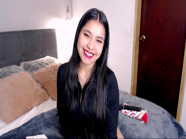 Live sex webcam photo for Tender_lips1 #268717202